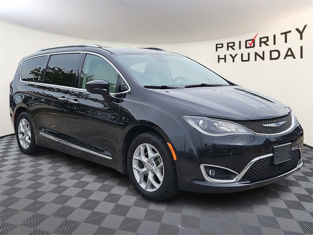 Used 2019 Chrysler Pacifica Touring L Plus Van Passenger Van
