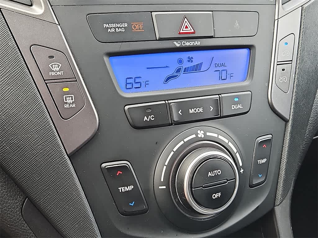 Thumbnail: 2013 Hyundai Santa Fe - 15