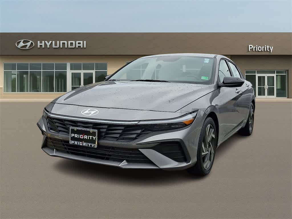 Thumbnail: 2025 Hyundai Elantra - 1