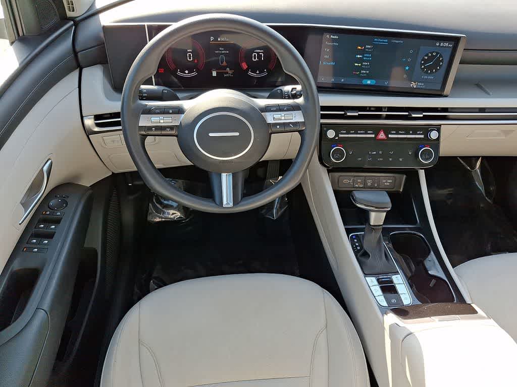 Thumbnail: 2025 Hyundai Tucson - 10