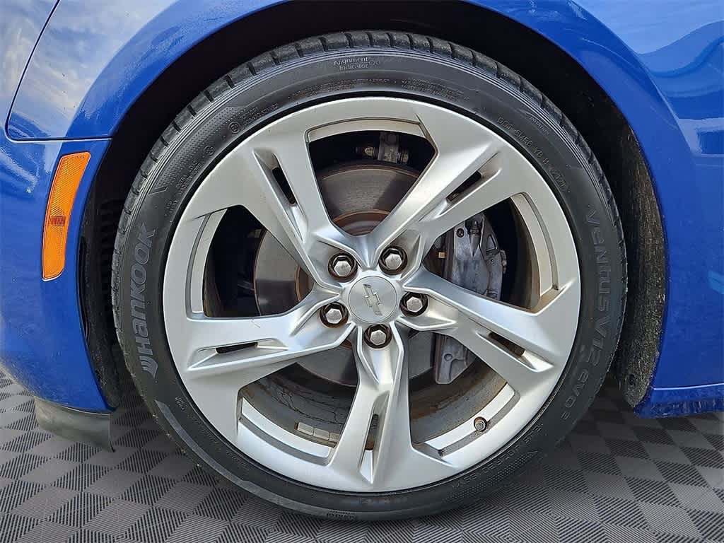 Thumbnail: 2019 Chevrolet Camaro - 8