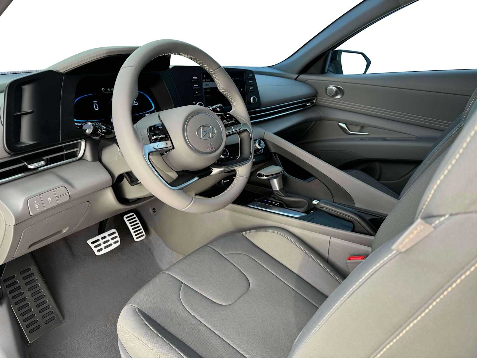 2025 Hyundai Elantra Sport 14