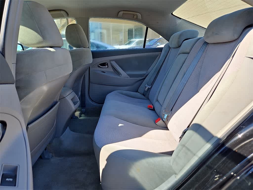Thumbnail: 2010 Toyota Camry - 10