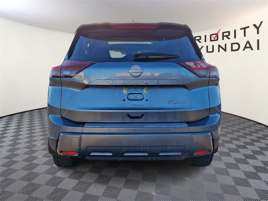Thumbnail: 2024 Nissan Rogue - 4