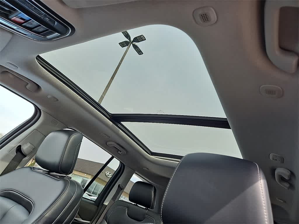 Thumbnail: 2024 Jeep Grand Cherokee - 12