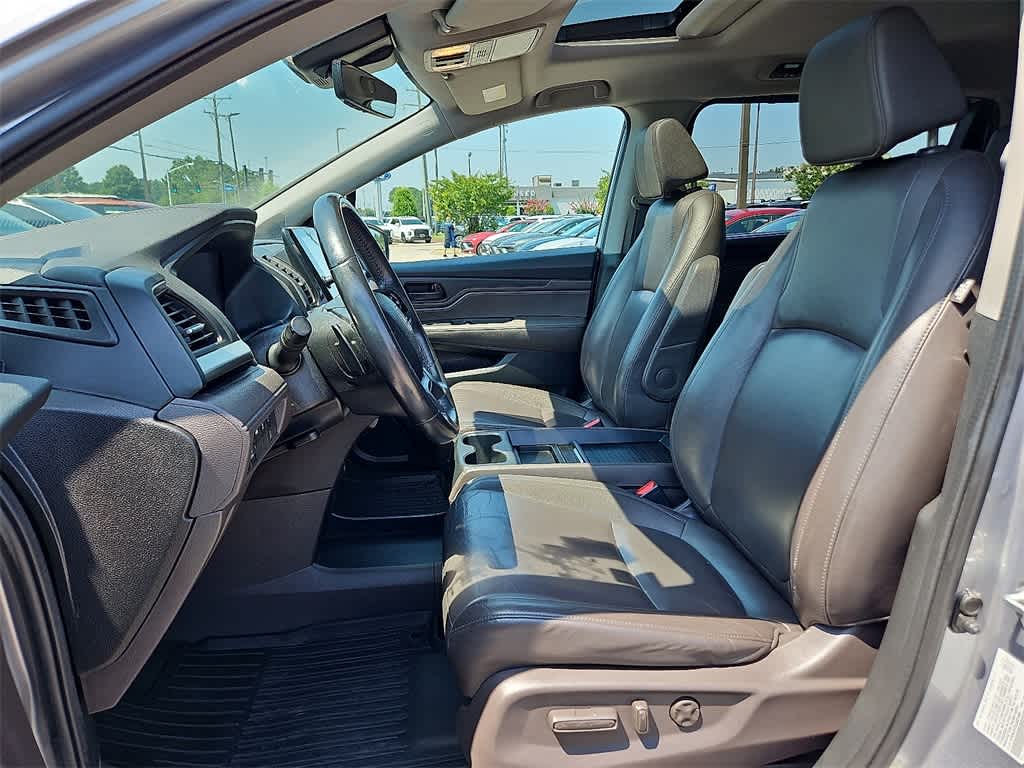 Thumbnail: 2020 Honda Odyssey - 14