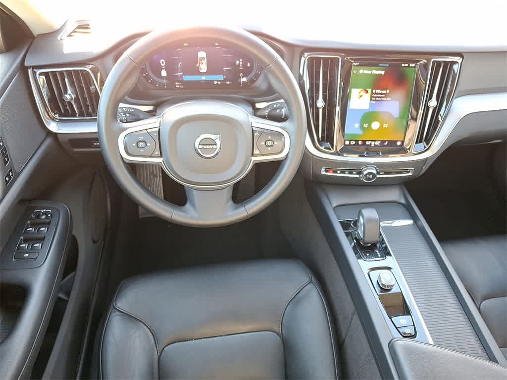 Thumbnail: 2024 Volvo S60 - 11