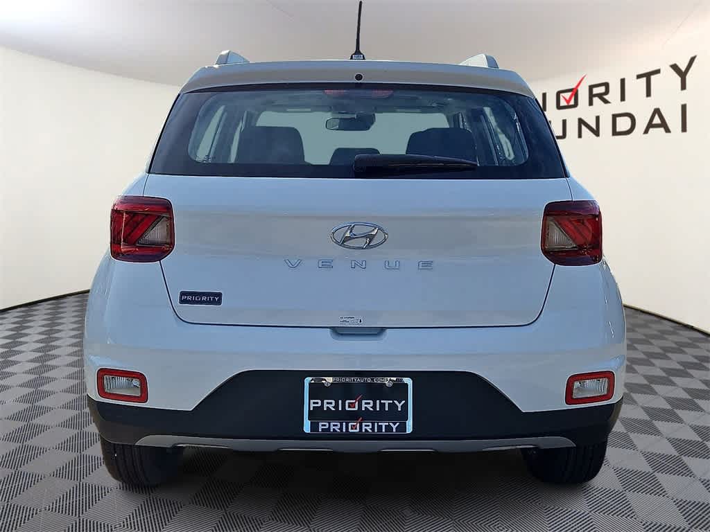 Thumbnail: 2026 Hyundai Venue - 5