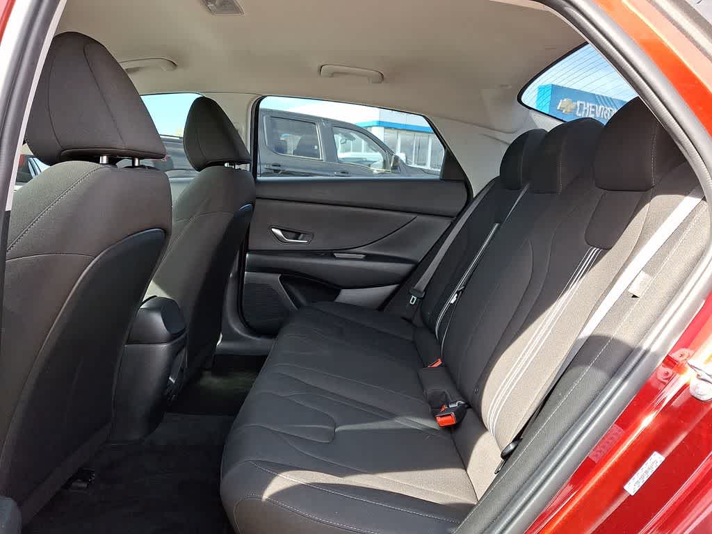 Thumbnail: 2024 Hyundai Elantra - 9