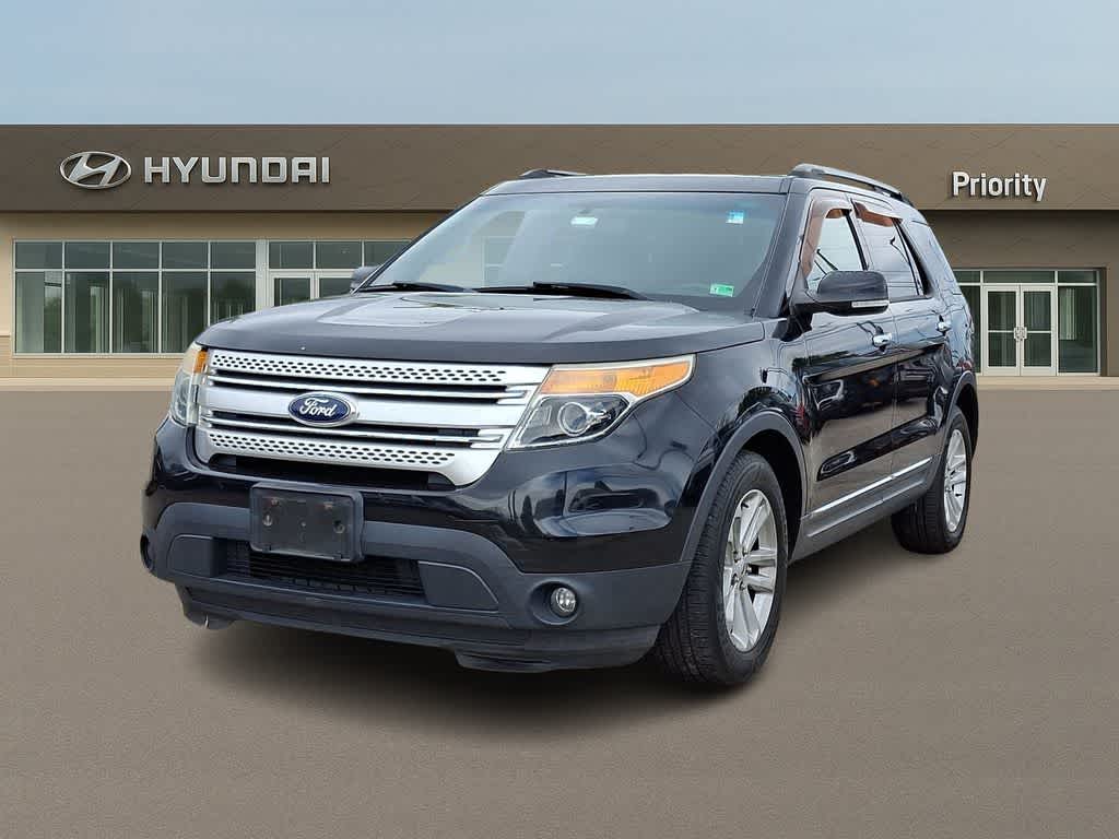 Thumbnail: 2013 Ford Explorer - 1
