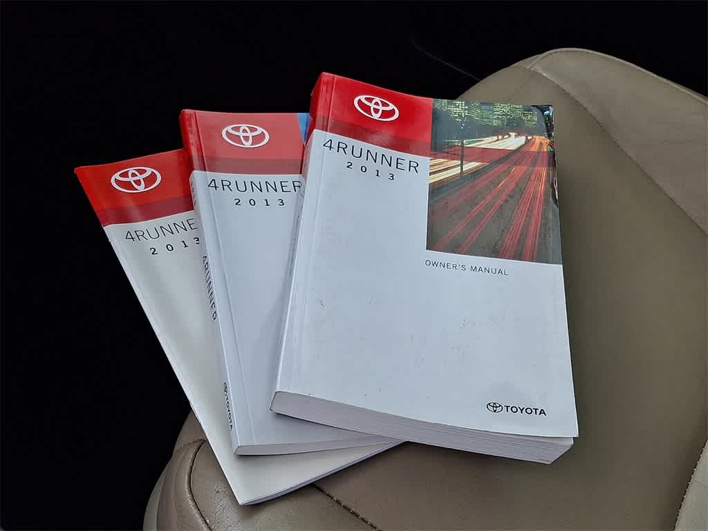 Thumbnail: 2013 Toyota 4Runner - 27