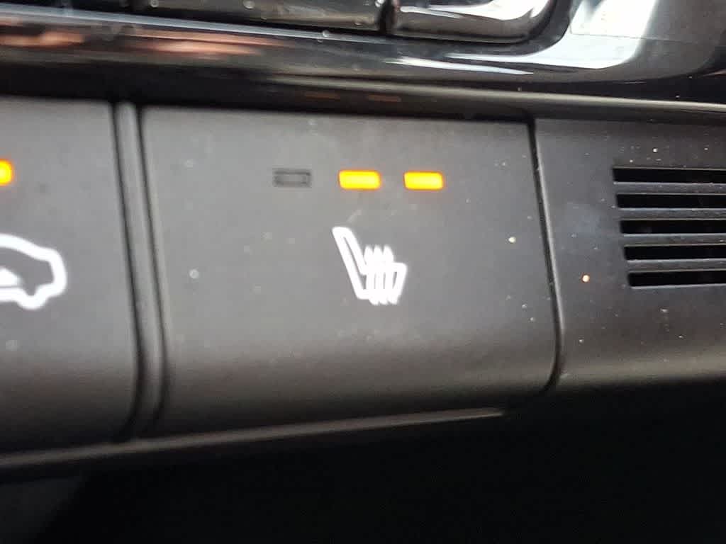 Thumbnail: 2025 Hyundai Elantra - 25