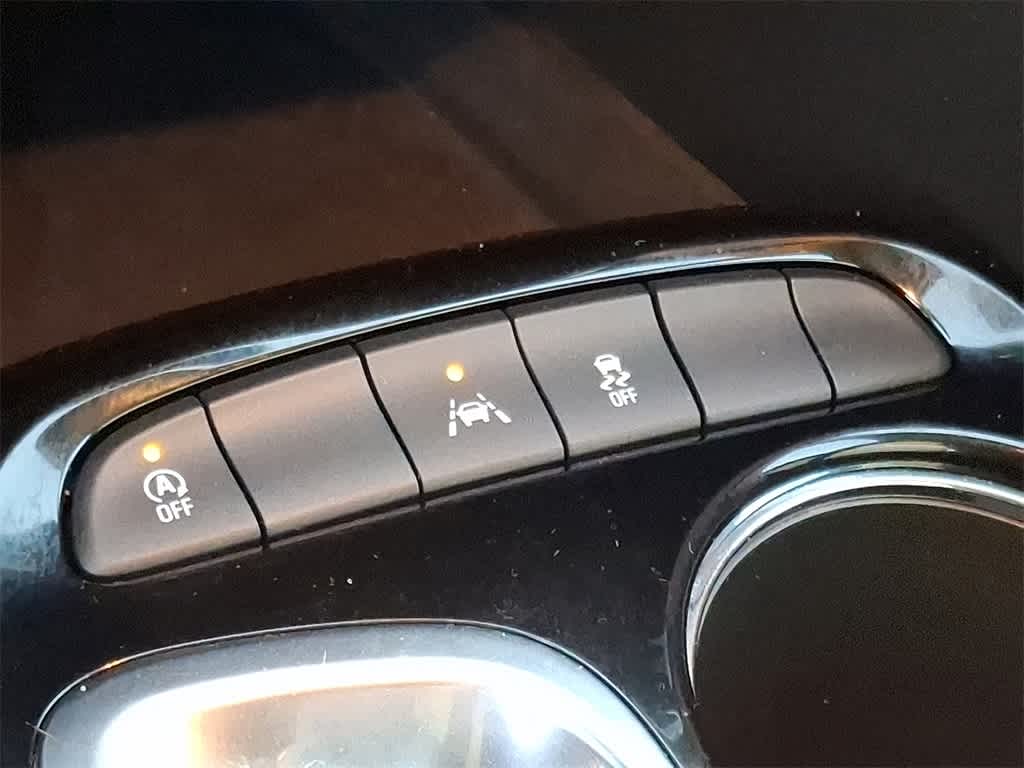 Thumbnail: 2021 Buick Encore GX - 22