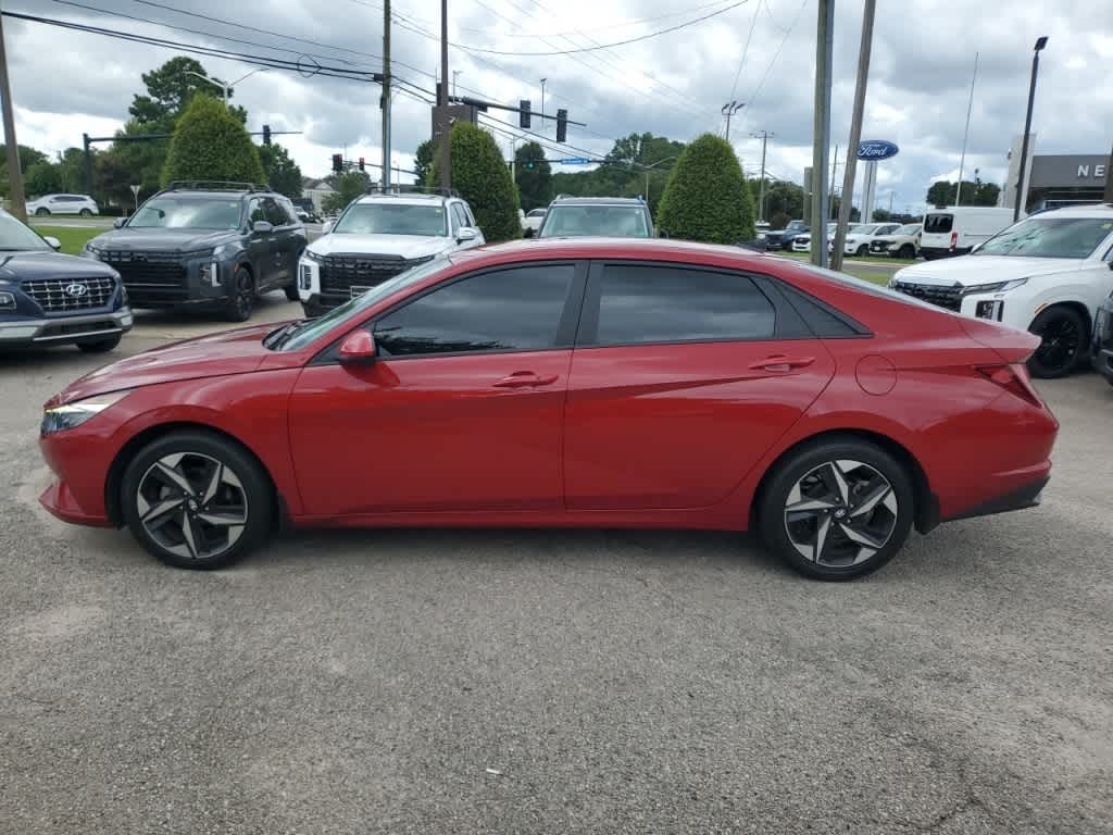Thumbnail: 2023 Hyundai Elantra - 8