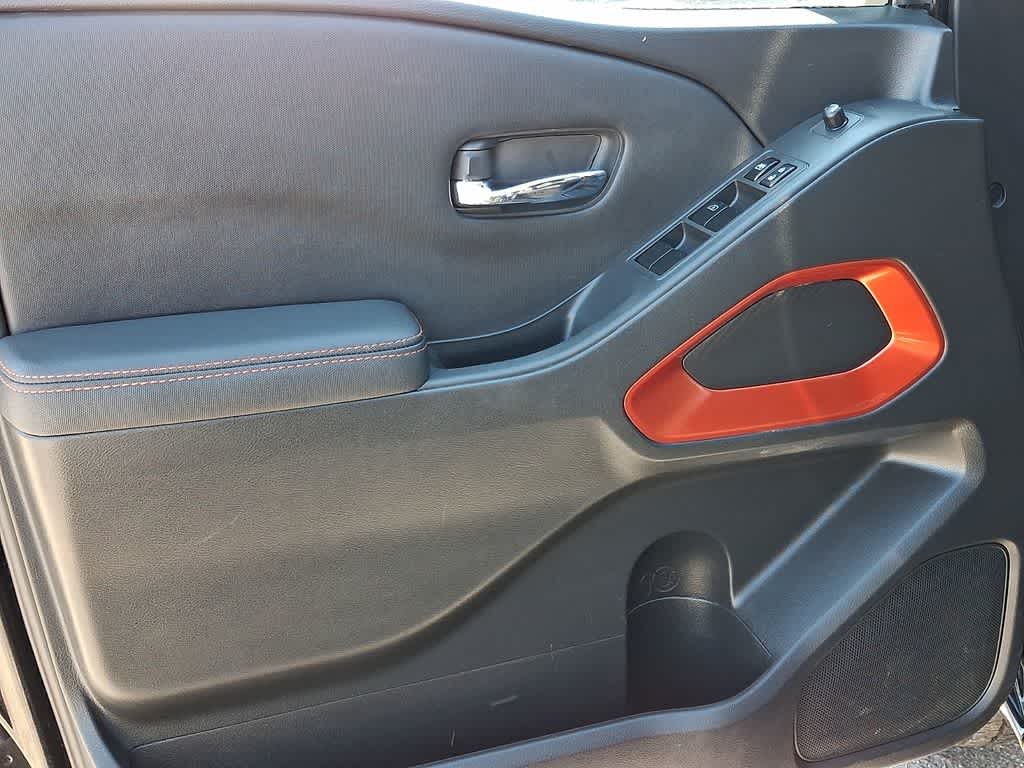 Thumbnail: 2024 Nissan Frontier - 12