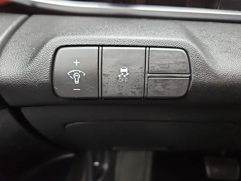 Thumbnail: 2024 Hyundai Elantra - 22