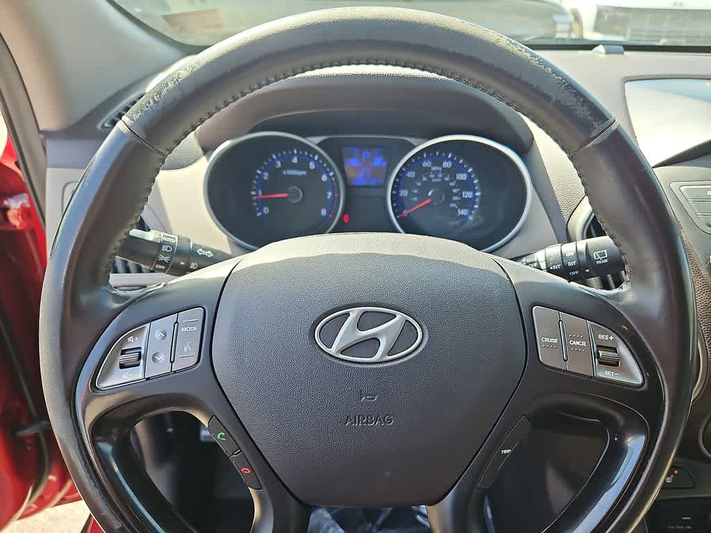 Thumbnail: 2015 Hyundai Tucson - 19