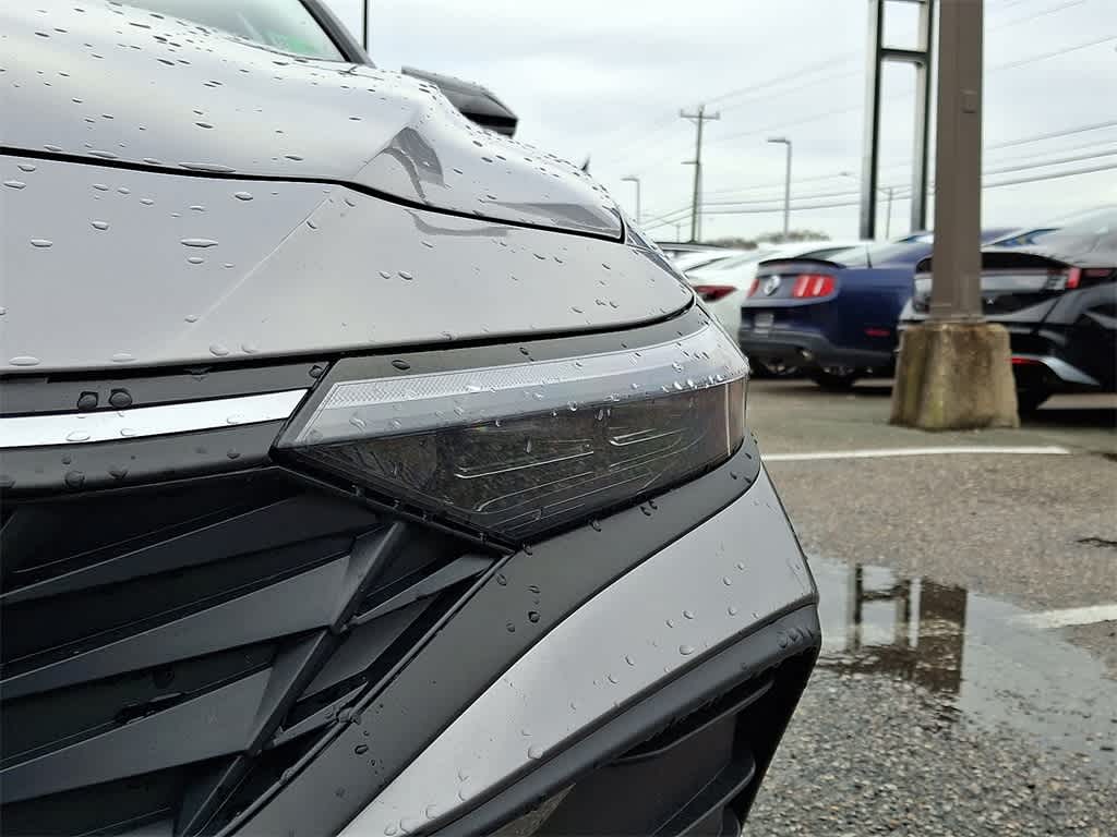 Thumbnail: 2025 Hyundai Elantra - 9