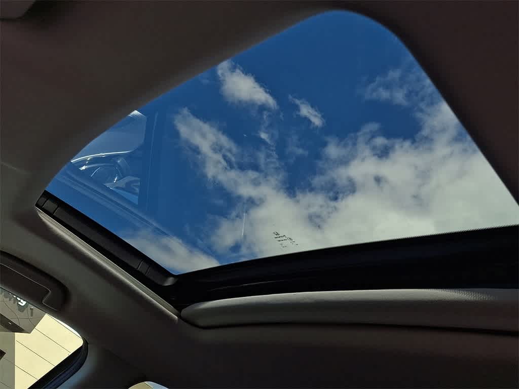 Thumbnail: 2017 Honda Ridgeline - 14