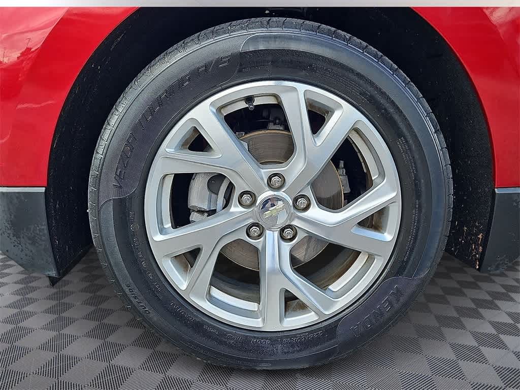 Thumbnail: 2019 Chevrolet Equinox - 8