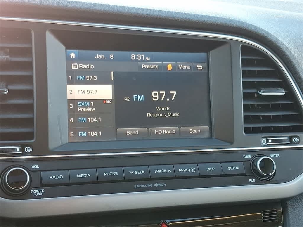 Thumbnail: 2018 Hyundai Elantra - 17