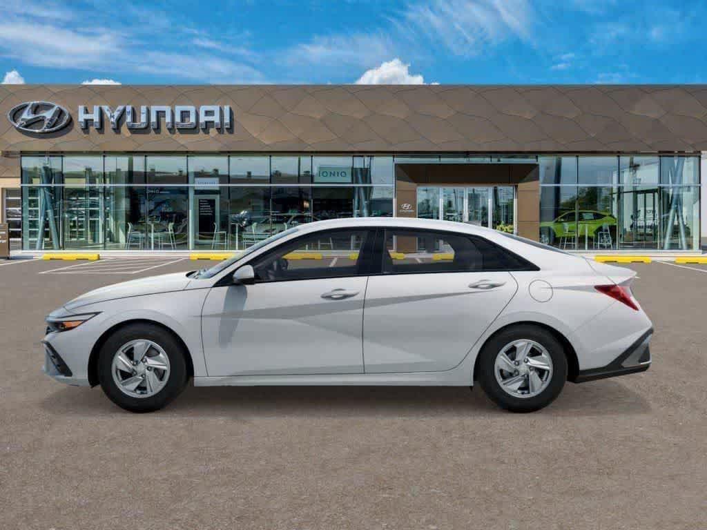 Thumbnail: 2026 Hyundai Elantra - 16