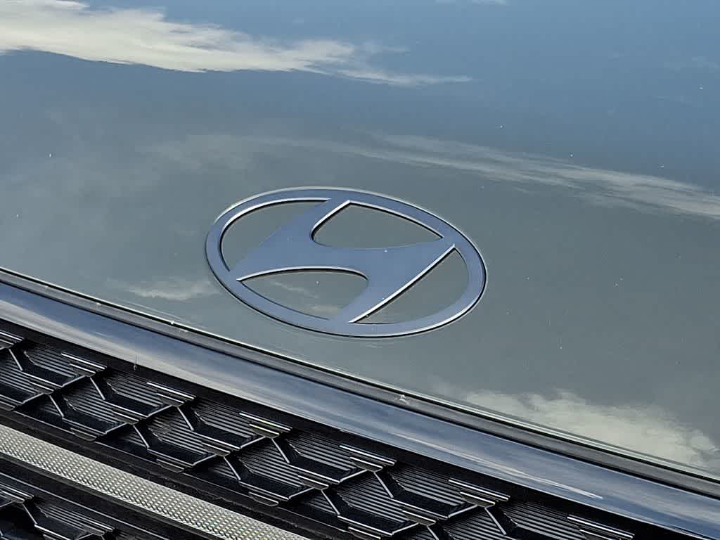 Thumbnail: 2025 Hyundai Santa Fe - 32