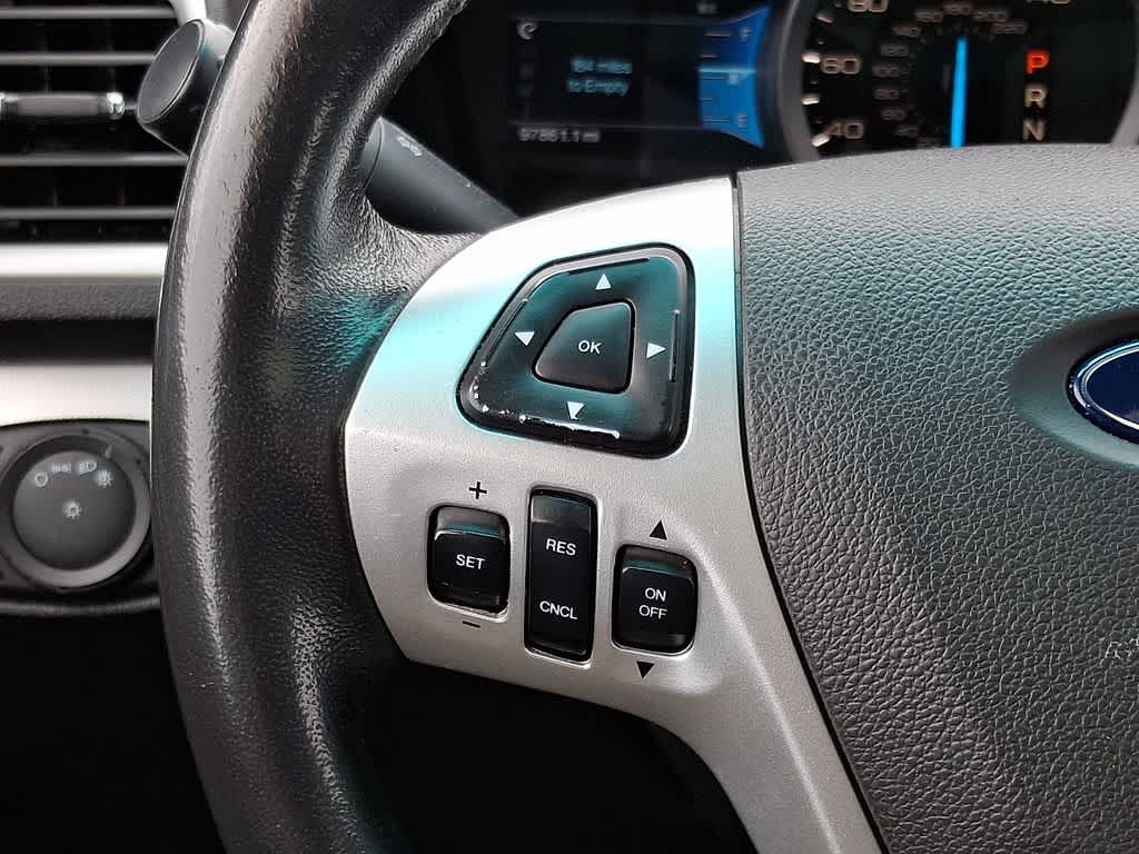 Thumbnail: 2013 Ford Explorer - 21