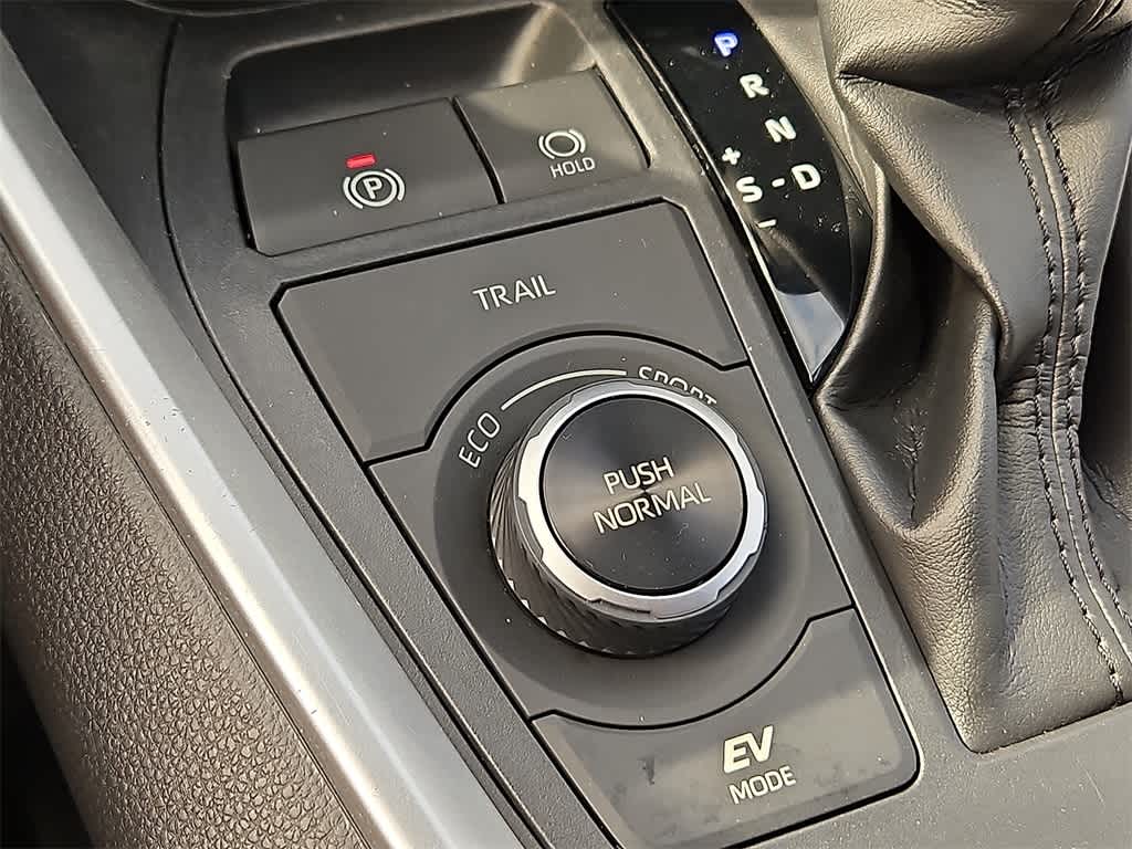 Thumbnail: 2019 Toyota RAV4 - 26