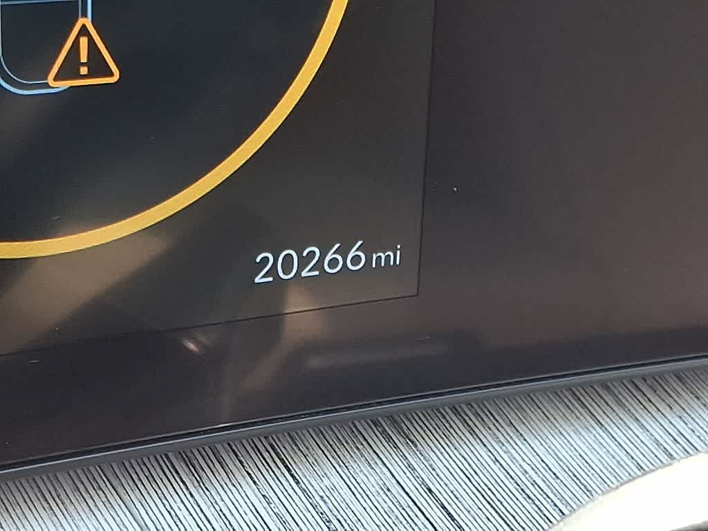 Thumbnail: 2025 Hyundai Santa Fe - 21