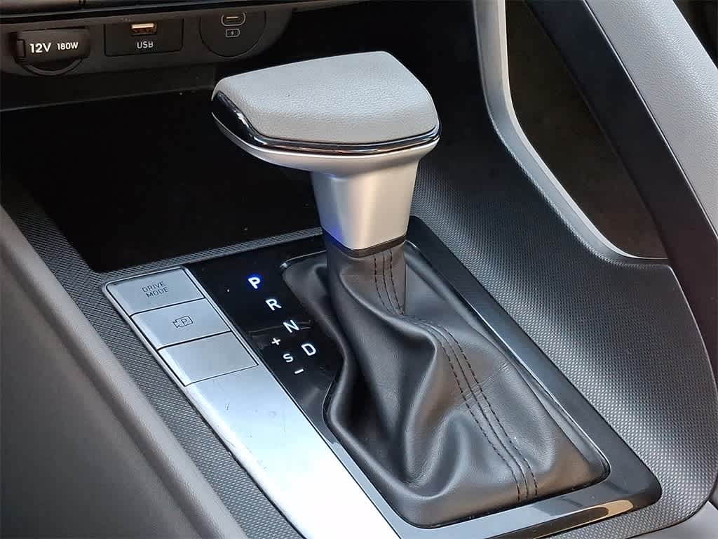 Thumbnail: 2024 Hyundai Elantra - 13