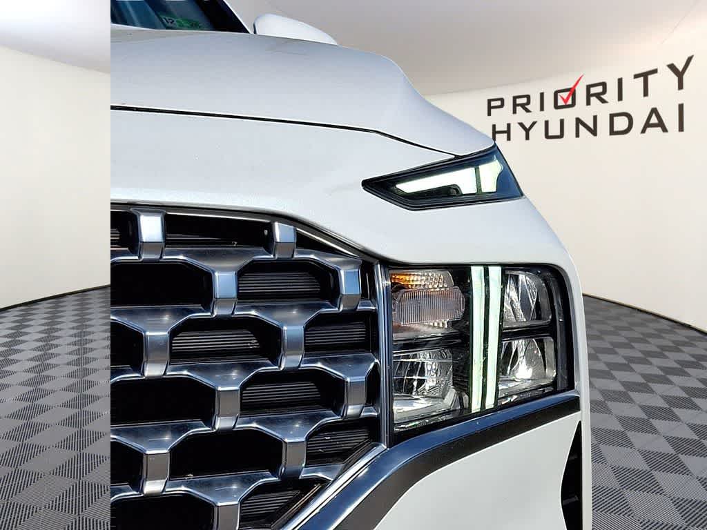 Thumbnail: 2022 Hyundai Santa Fe - 8