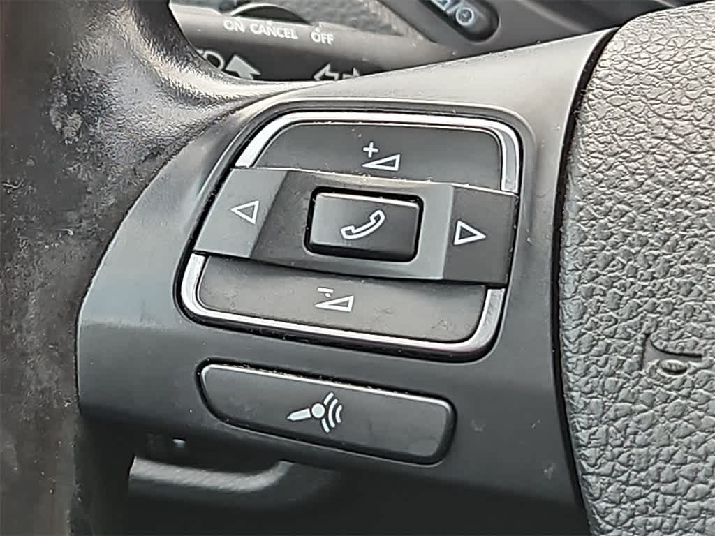 Thumbnail: 2014 Volkswagen Jetta - 20