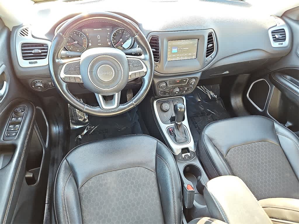 Thumbnail: 2020 Jeep Compass - 10