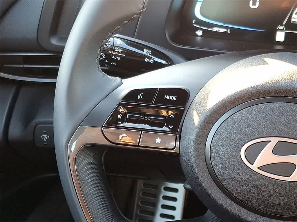 Thumbnail: 2025 Hyundai Elantra - 20