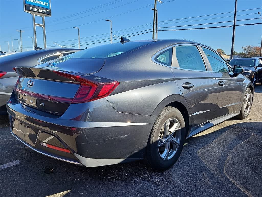 Used 2023 Hyundai Sonata SE Sedan