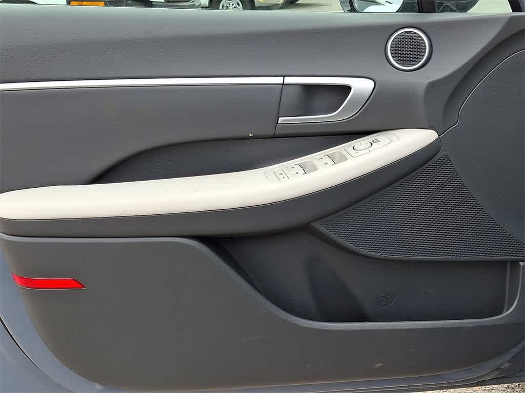 Thumbnail: 2025 Hyundai Sonata - 11