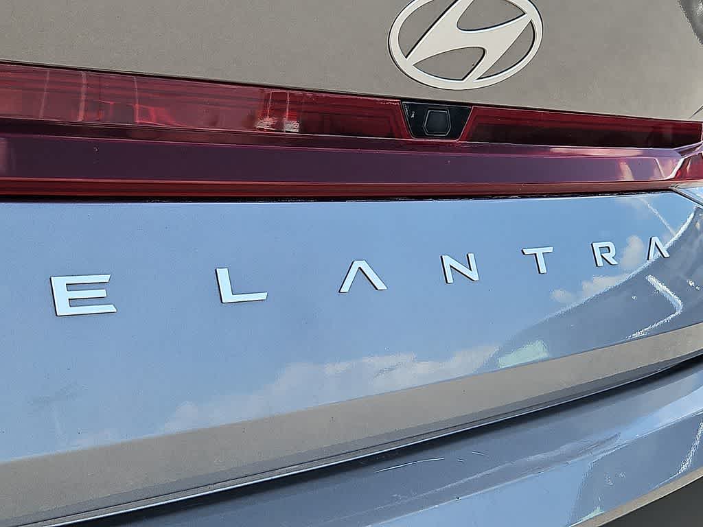 Thumbnail: 2024 Hyundai Elantra - 30