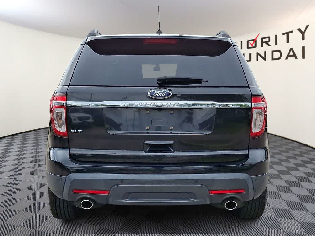 Thumbnail: 2013 Ford Explorer - 5