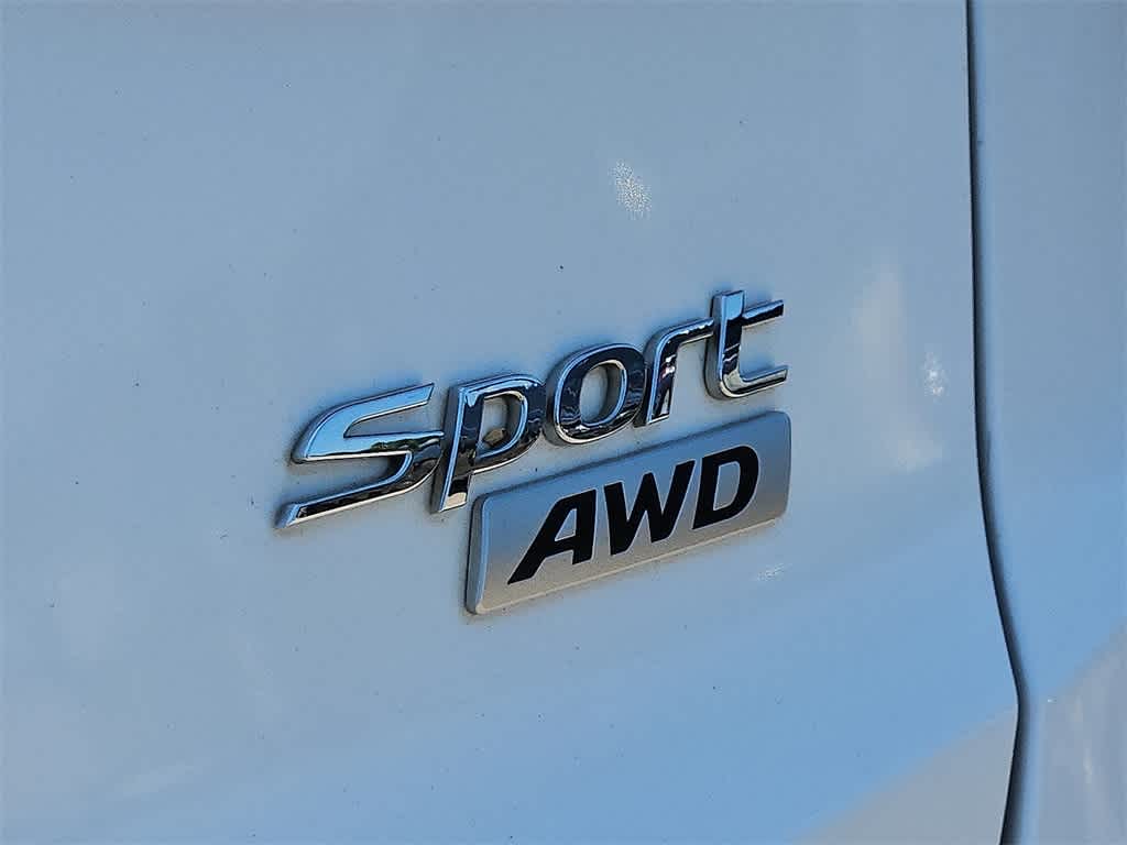 Thumbnail: 2017 Hyundai Santa Fe - 31