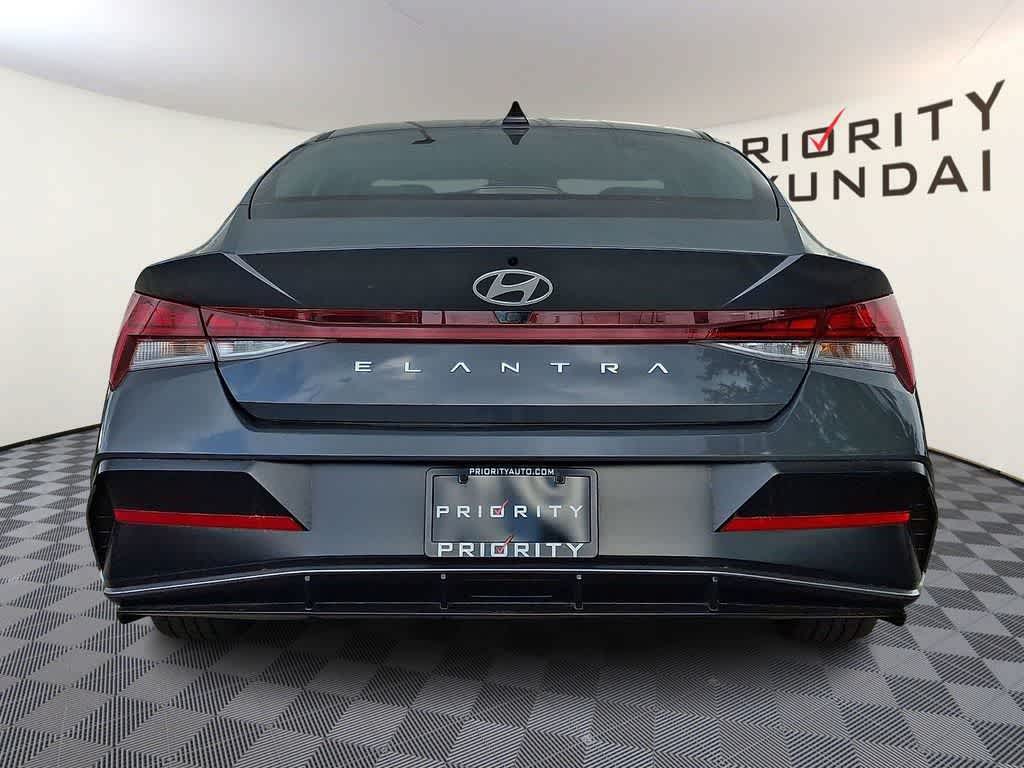 Thumbnail: 2025 Hyundai Elantra - 5