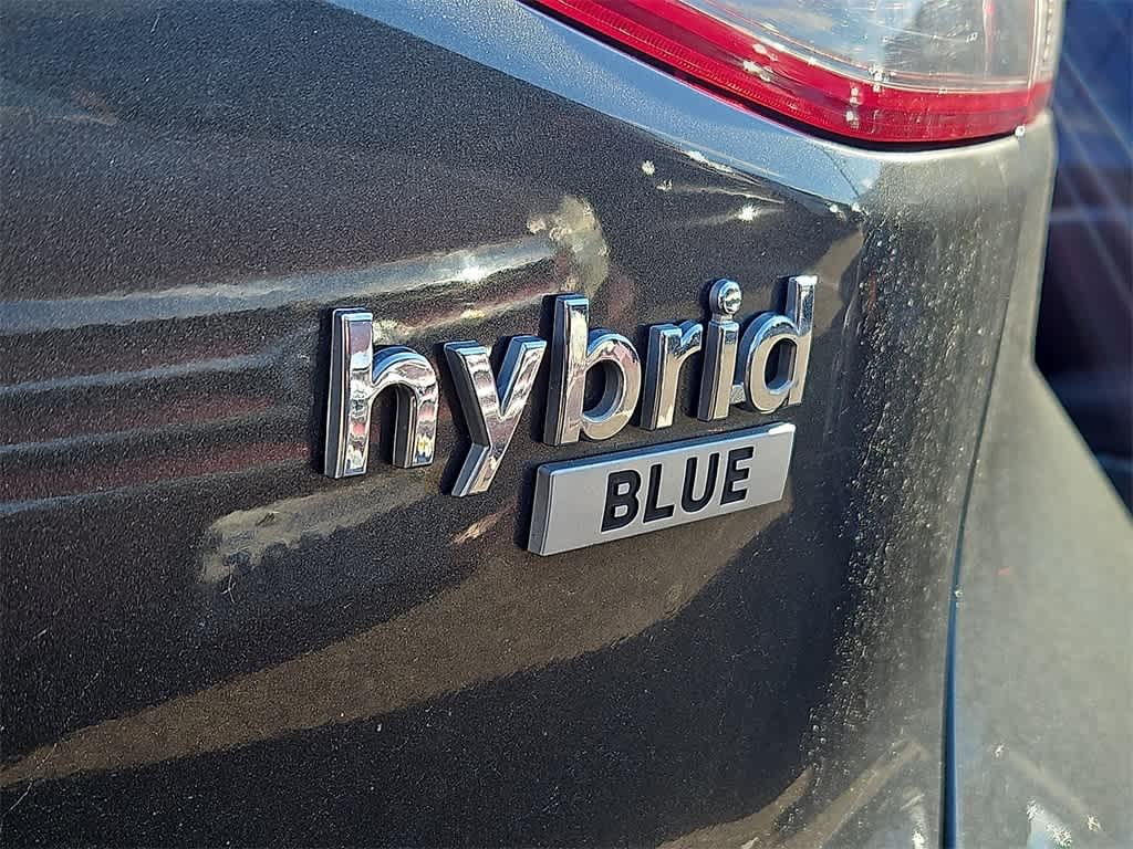 Thumbnail: 2021 Hyundai Ioniq - 4