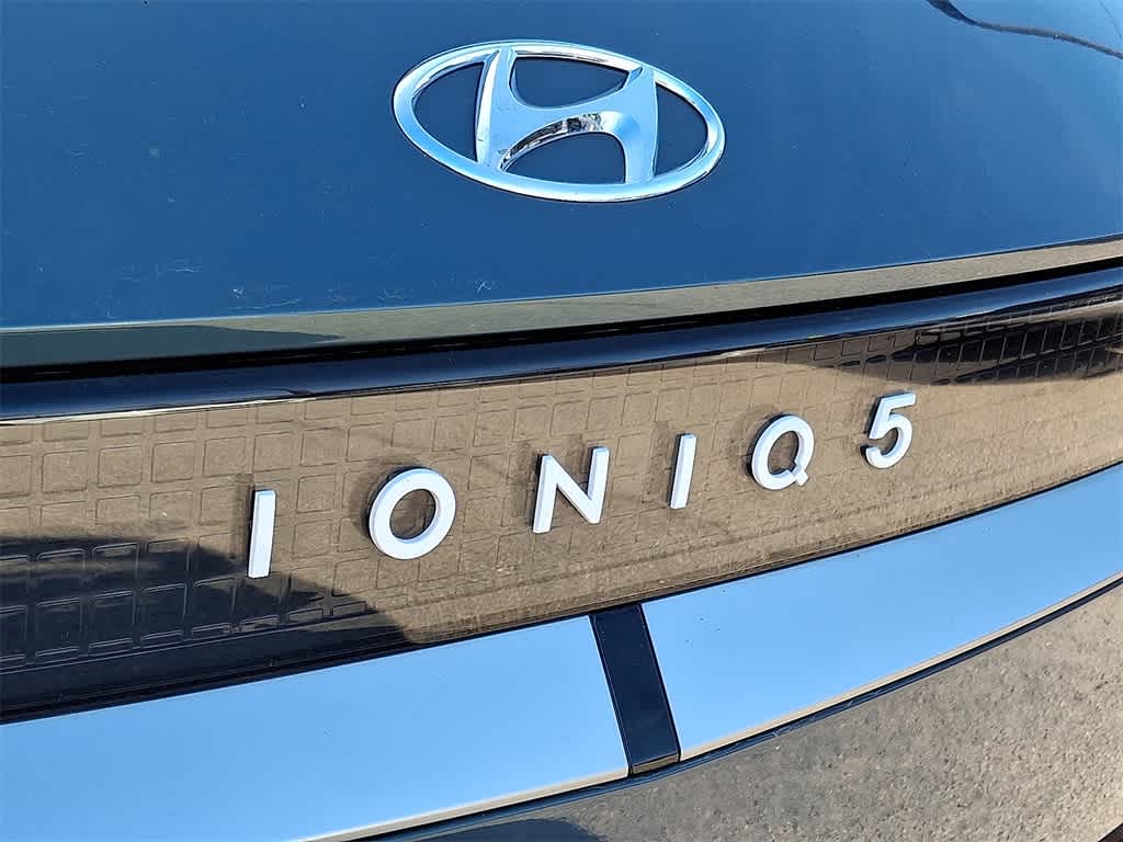 Thumbnail: 2023 Hyundai Ioniq 5 - 32