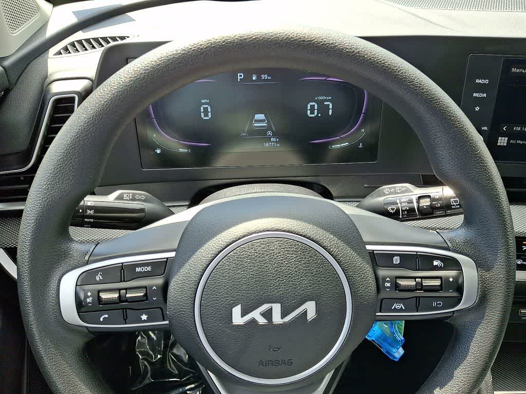 Thumbnail: 2025 Kia Sportage - 18