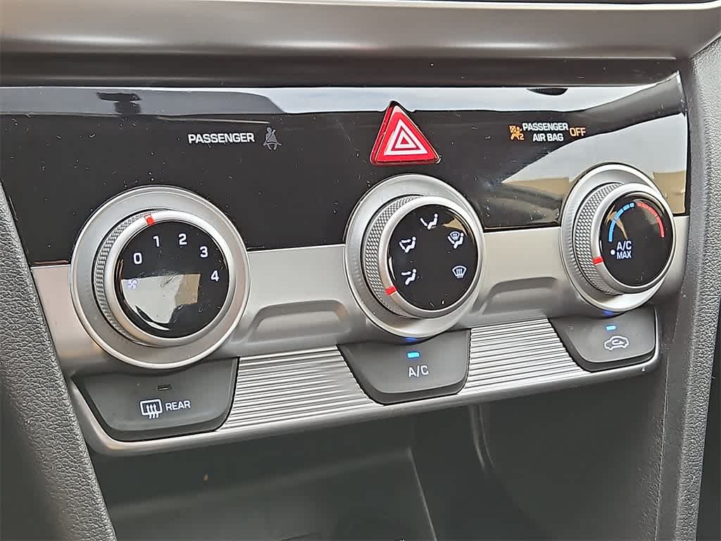 Thumbnail: 2019 Hyundai Elantra - 15