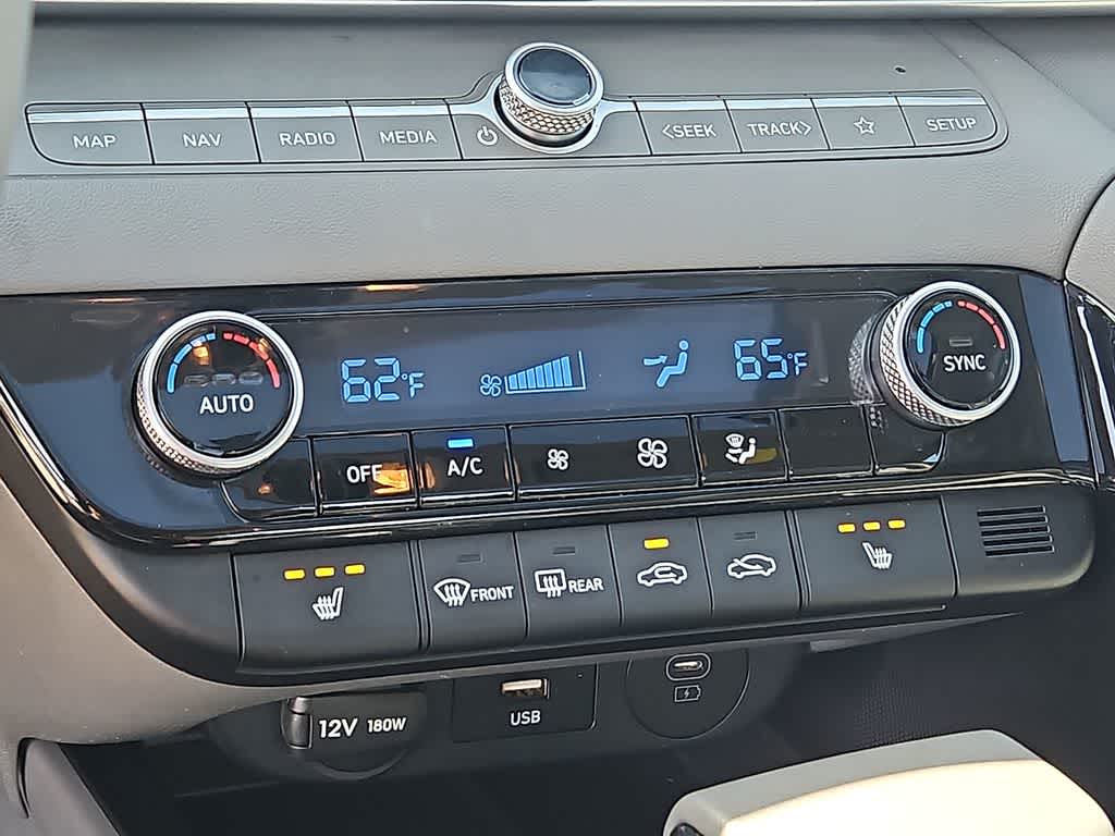 Thumbnail: 2025 Hyundai Elantra - 16