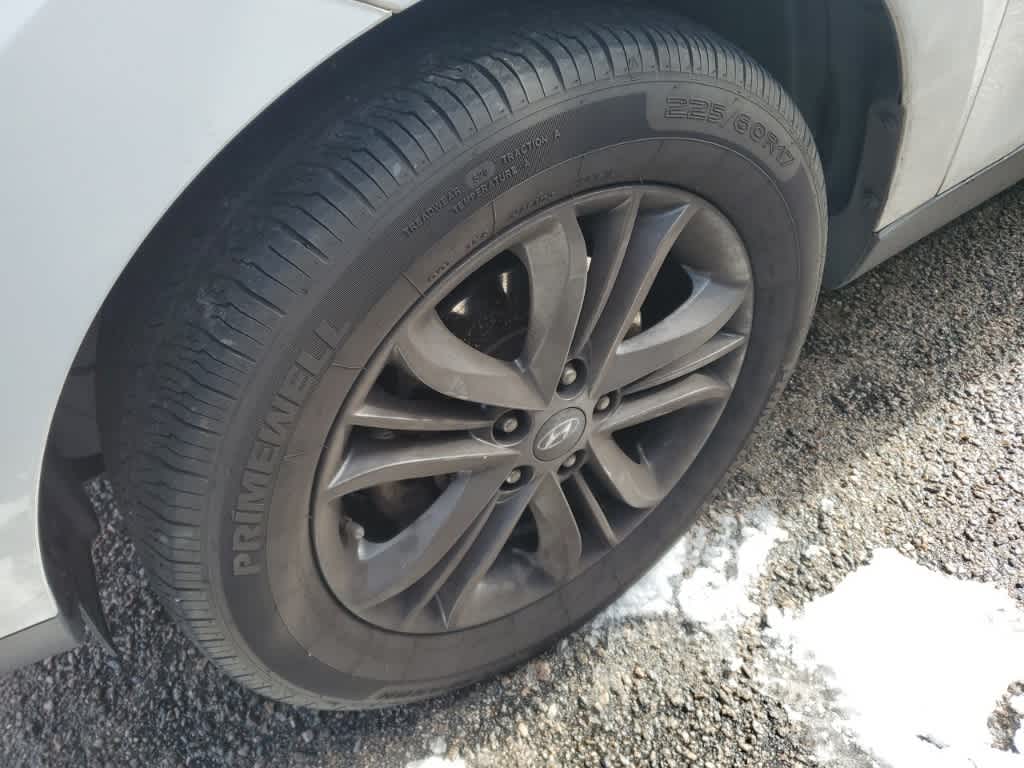 Thumbnail: 2014 Hyundai Tucson - 2