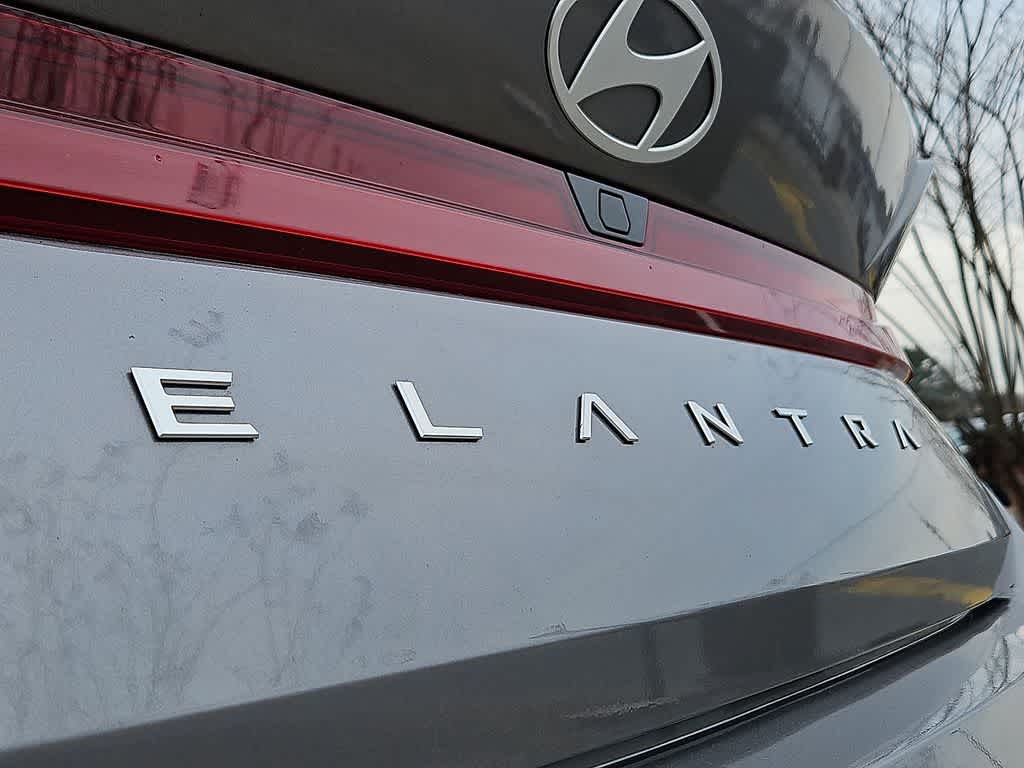 Thumbnail: 2024 Hyundai Elantra - 30