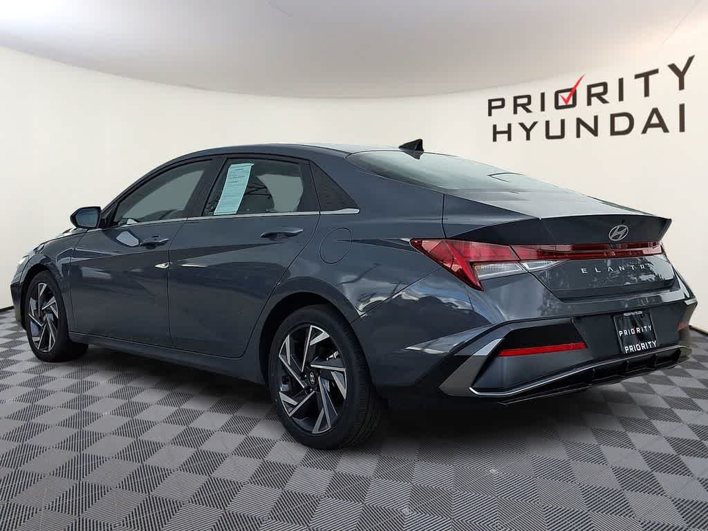 Thumbnail: 2025 Hyundai Elantra - 6