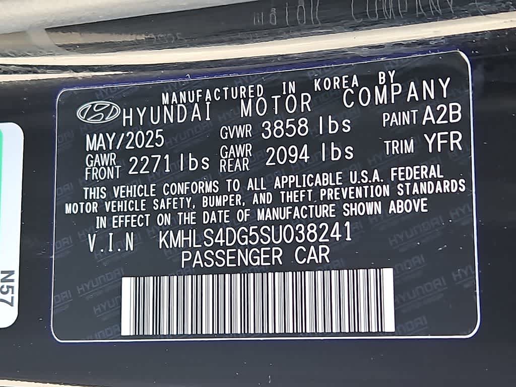 Thumbnail: 2025 Hyundai Elantra - 27